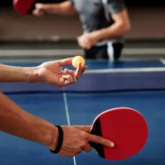 Gdzie grać w tenis stołowy w Olsztynie? Sprawdź najlepsze miejsca