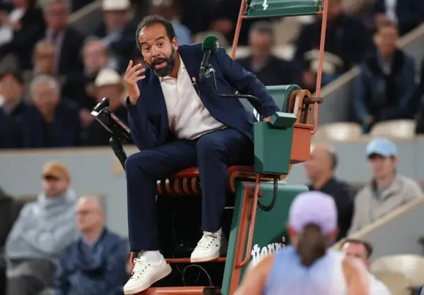Sędziowie tenisa WTA - Kto za co odpowiada na korcie?